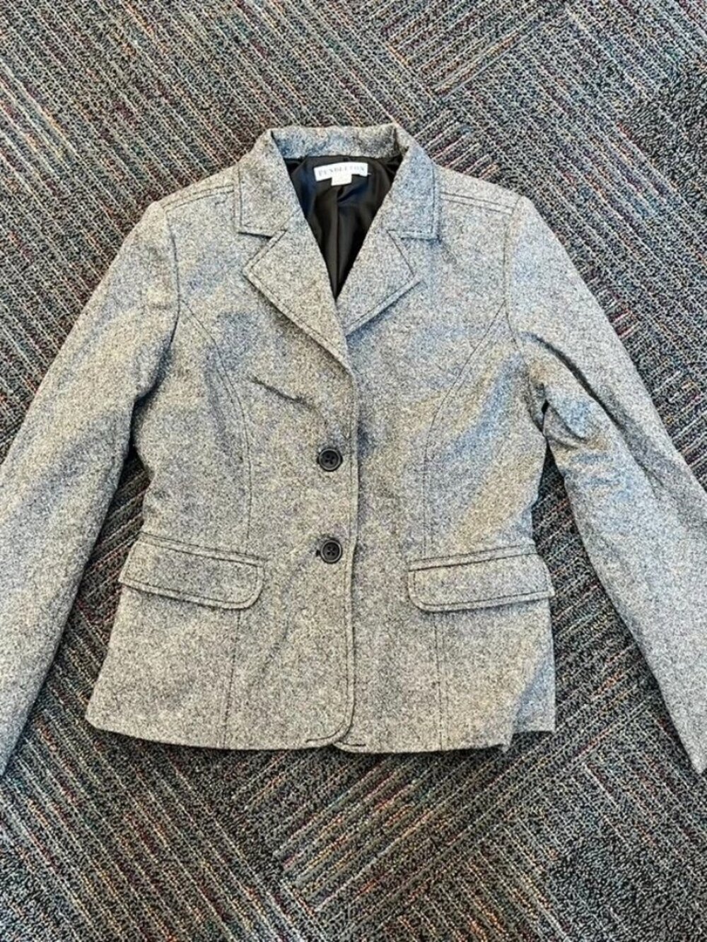 Pendleton Women’s Gray Tweed Blazer Jacket Wool Blend Tailored 2 Button